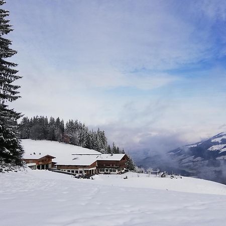 Apartament Hof Zenzern Kitzbühel Zewnętrze zdjęcie